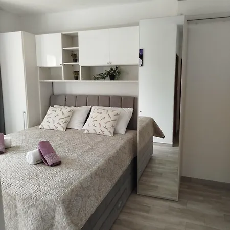 Apartment Blazevic *